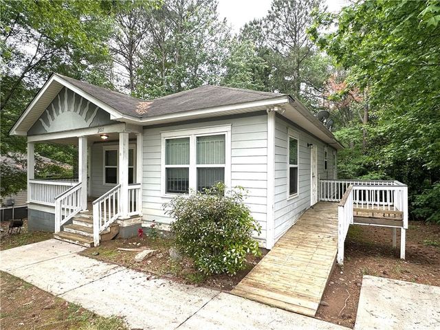 2037 Lakewood SE Trail, Atlanta, GA 30315