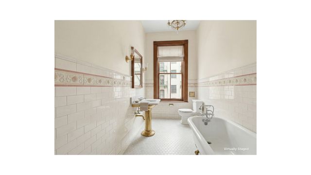 7 E 124TH Street, New York City, NY 10035