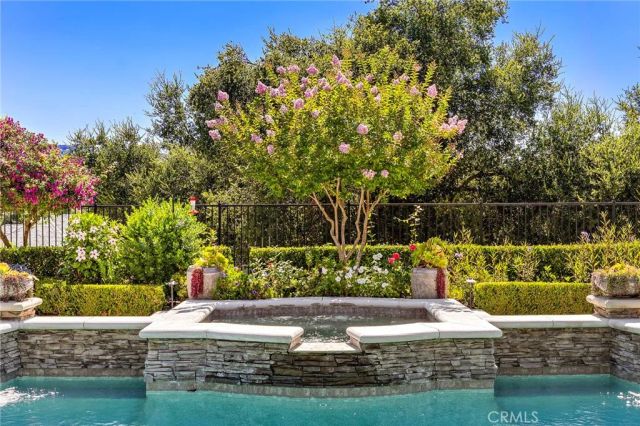 6 Hunter, Coto De Caza, CA 92679
