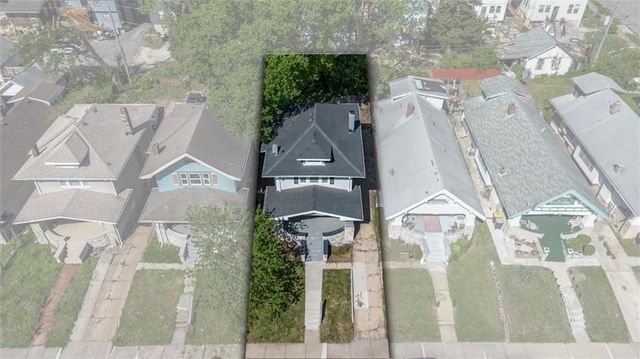 4008 College Avenue, Kansas City, MO 64130