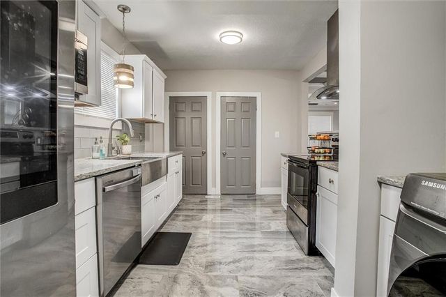 4008 College Avenue, Kansas City, MO 64130