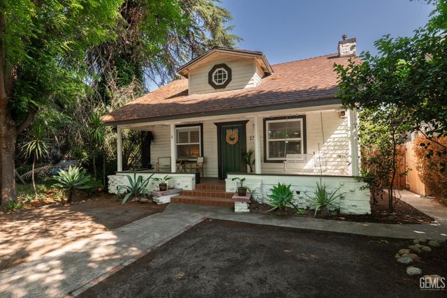 2706 19th Street, Bakersfield, CA 93301