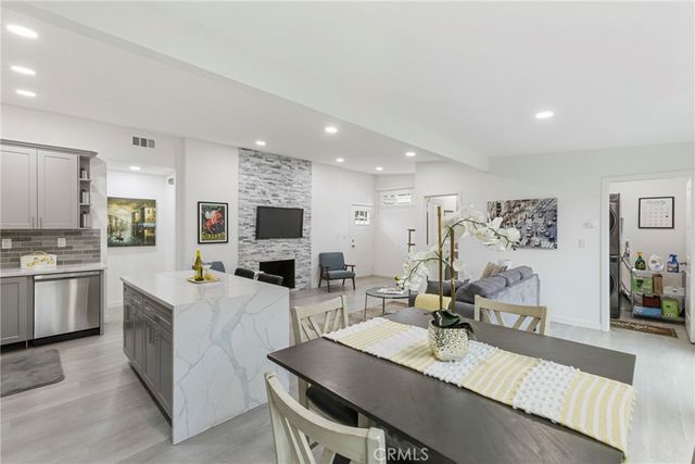 7335 Kyle, Tujunga, CA 91042