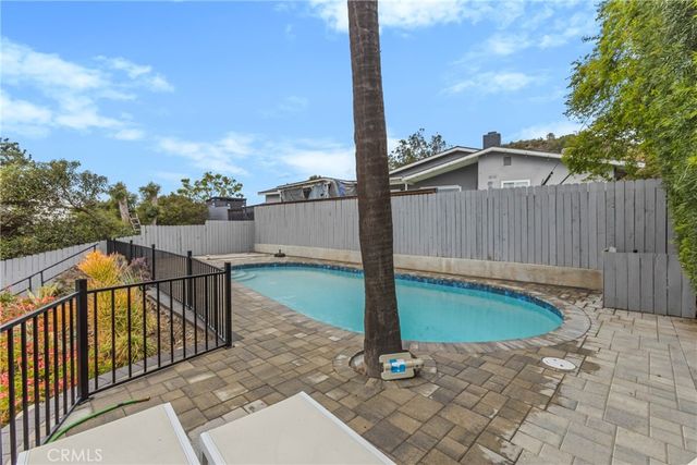 7335 Kyle, Tujunga, CA 91042