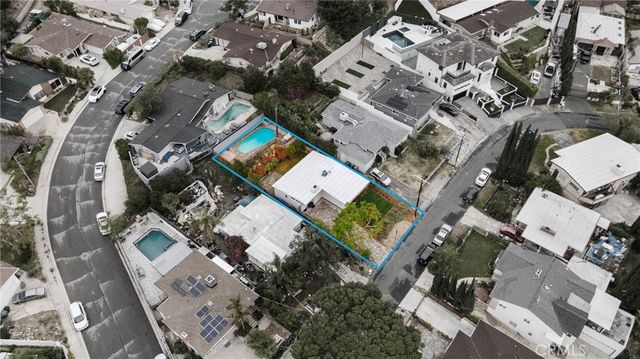 7335 Kyle, Tujunga, CA 91042