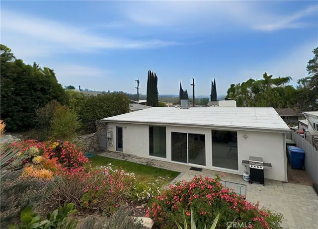 7335 Kyle, Tujunga, CA 91042