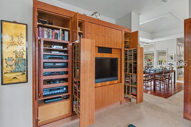 16 Full Sweep, Hilton Head Island, SC 29928