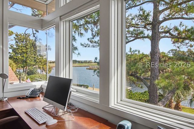 16 Full Sweep, Hilton Head Island, SC 29928