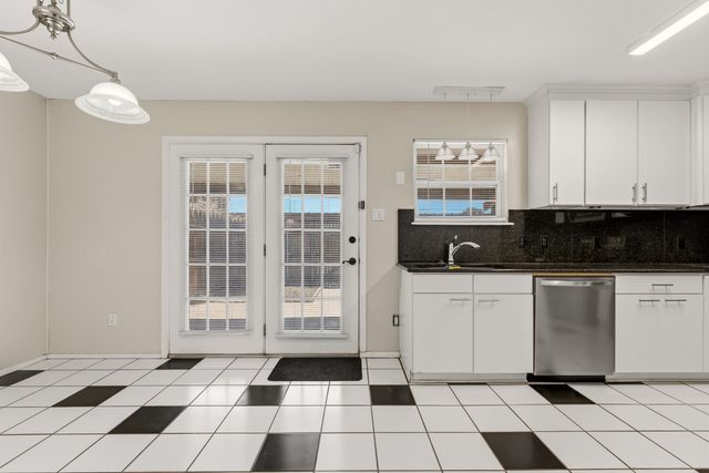 4725 48th Street, Lubbock, TX 79414