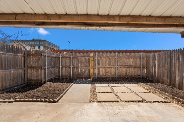 4725 48th Street, Lubbock, TX 79414