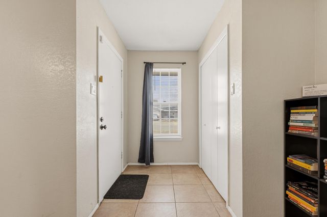 4725 48th Street, Lubbock, TX 79414