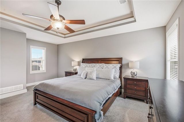 1021 SE Scarlet Court, Blue Springs, MO 64014