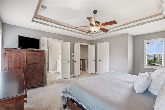 1021 SE Scarlet Court, Blue Springs, MO 64014