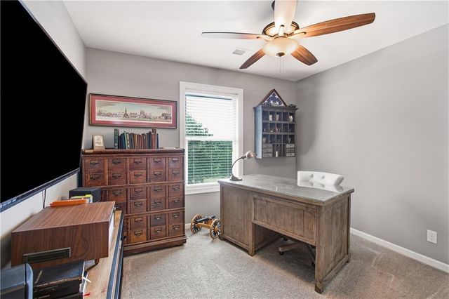 1021 SE Scarlet Court, Blue Springs, MO 64014