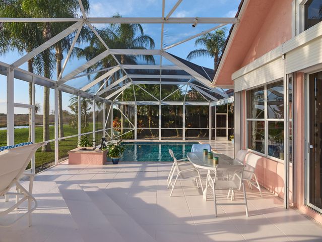 70 Cayman Place, Palm Beach Gardens, FL 33418