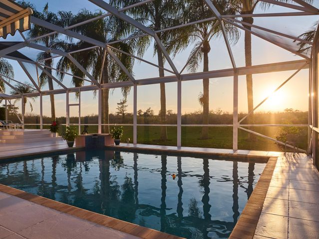 70 Cayman Place, Palm Beach Gardens, FL 33418