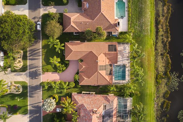 70 Cayman Place, Palm Beach Gardens, FL 33418