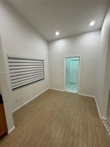 8965 SW 59th Ct 0, Cooper City, FL 33328