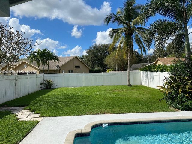 8965 SW 59th Ct 0, Cooper City, FL 33328