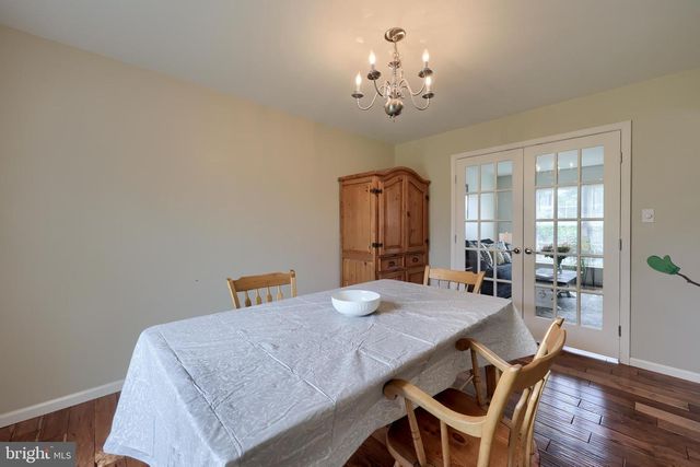 137 PICKWICK CIR, Palmyra, PA 17078