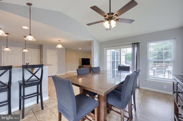 137 PICKWICK CIR, Palmyra, PA 17078