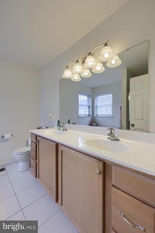137 PICKWICK CIR, Palmyra, PA 17078