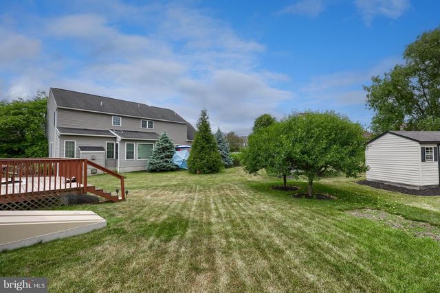 137 PICKWICK CIR, Palmyra, PA 17078