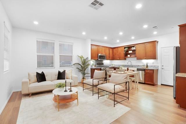 1541 Winter Lane 4, Chula Vista, CA 91915