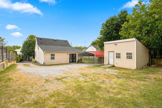 409 7th Ave, W, Springfield, TN 37172