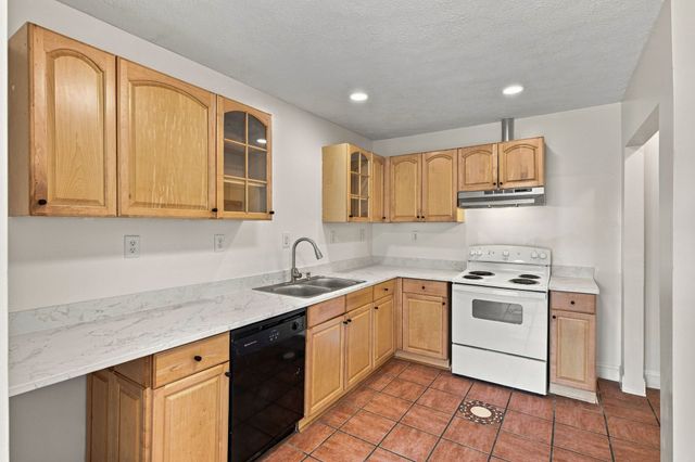 409 7th Ave, W, Springfield, TN 37172