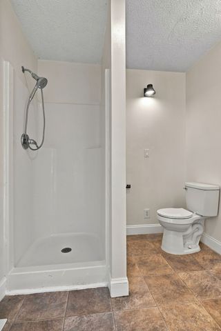 409 7th Ave, W, Springfield, TN 37172