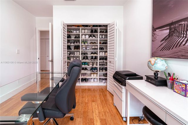 16523 NE 26th Ave 1B, North Miami Beach, FL 33160