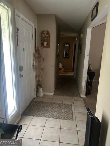 2207 S Sherwood Drive, Valdosta, GA 31602