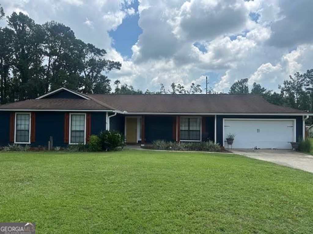 2207 S Sherwood Drive, Valdosta, GA 31602