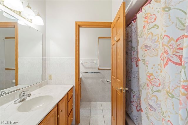 6065 Saint Elia Court, Canfield, OH 44406