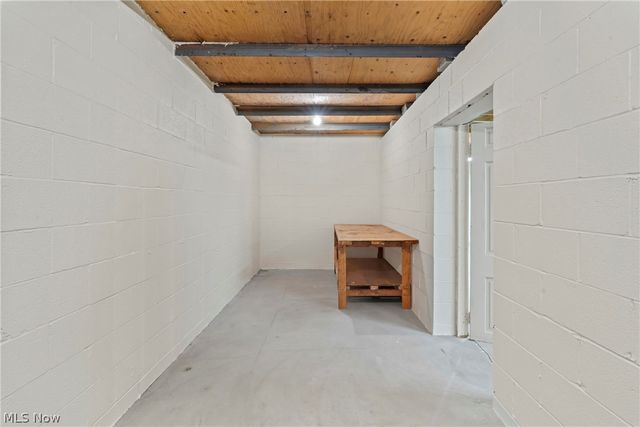 6065 Saint Elia Court, Canfield, OH 44406
