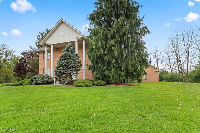 6065 Saint Elia Court, Canfield, OH 44406