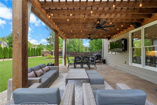 416 Battlefield Creek Drive, Marietta, GA 30064