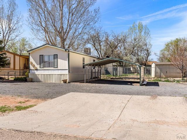 360 E Byrd Dr, Pueblo West, CO 81007
