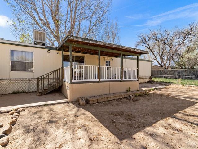 360 E Byrd Dr, Pueblo West, CO 81007