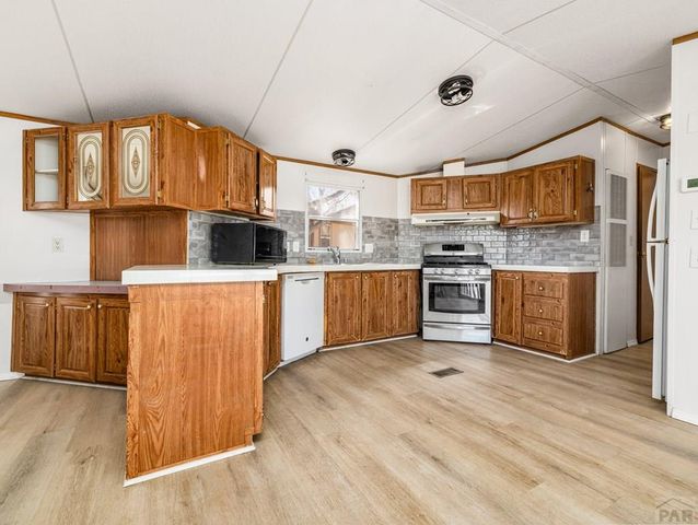 360 E Byrd Dr, Pueblo West, CO 81007