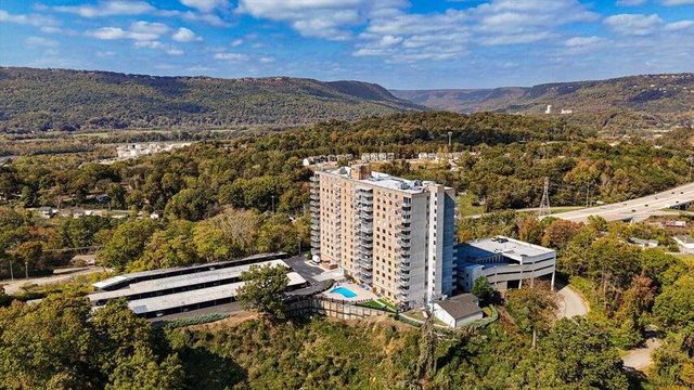 1131 Stringers Ridge Road 5e, Chattanooga, TN 37405