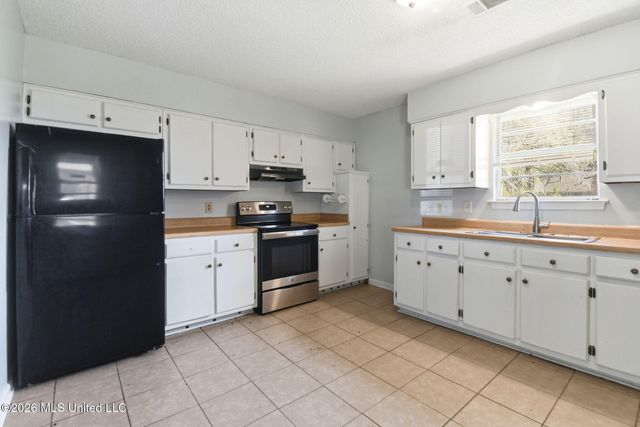 6460 Yorkshire Road, Horn Lake, MS 38637