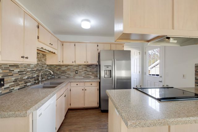 848 Stone Hedge Ct, Old Hickory, TN 37138