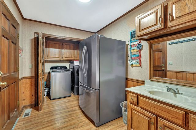 1210 Hills Chapel Rd, Manchester, TN 37355