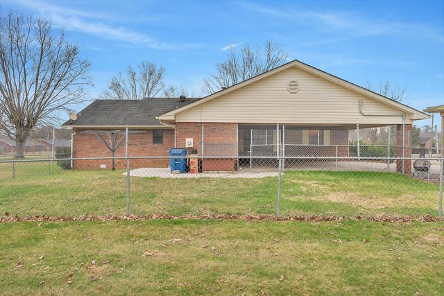 1210 Hills Chapel Rd, Manchester, TN 37355