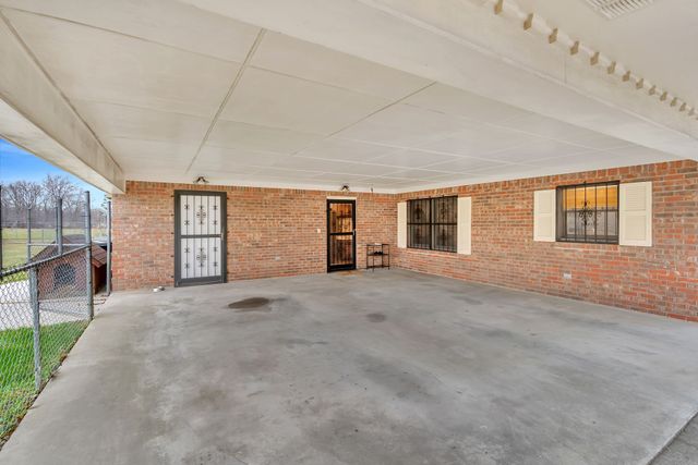 1210 Hills Chapel Rd, Manchester, TN 37355