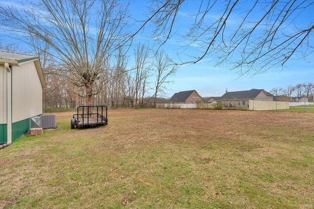 1210 Hills Chapel Rd, Manchester, TN 37355