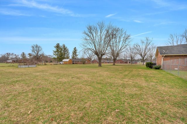 1210 Hills Chapel Rd, Manchester, TN 37355