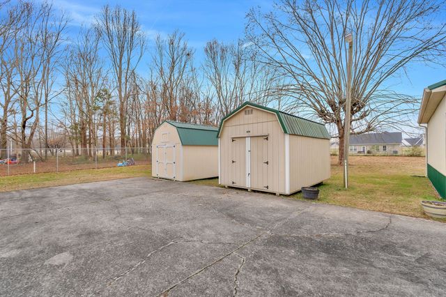 1210 Hills Chapel Rd, Manchester, TN 37355